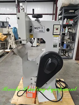 USED DELUXE STITCHER M27G20-AST