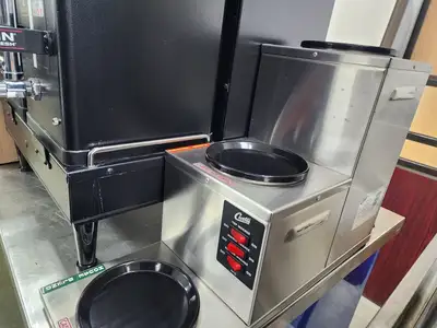 Used Curtis Used Curtis AW-3SR-10 3 Station Step-Up Coffee Pot Warmer, 120v Coffee Equipment Illinois US | Falcon Restaurant Supply #1376808