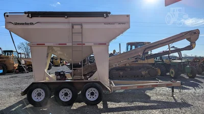 USED 2012 UNVERFERTH 3750