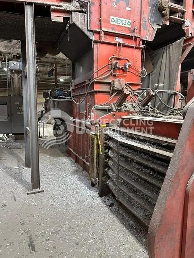 Used AMERICAN BALER 7243H-10150 HORIZONTAL BALER Balers Indiana US | US Recycling Equipment #1517810