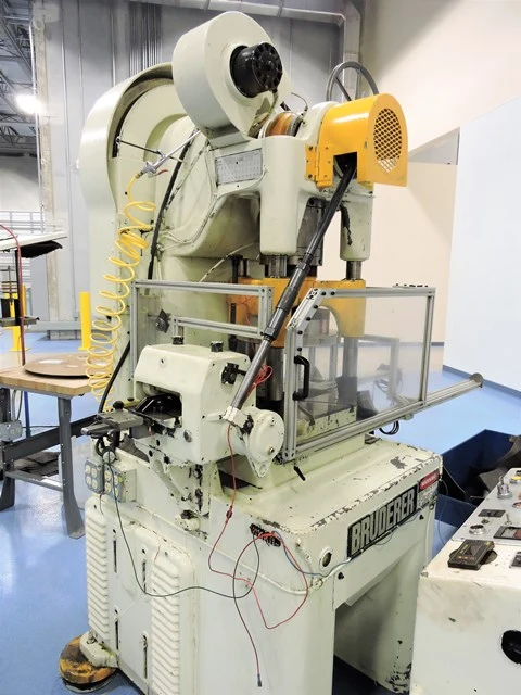 USED BRUDERER BSTA-30