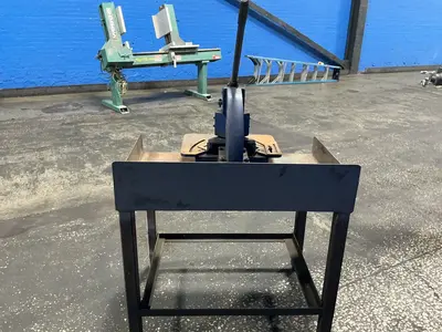 Used CENTRAL MACHINERY _UNKNOWN_ Notching Machines Ohio US | HGR 24 #1508184