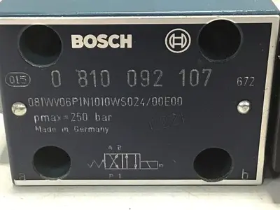 USED BOSCH 0 810 092 107