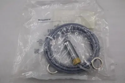 **NEW** TURCK INDUCTIVE SENSOR Ni12-U-M18-AP6X (1645100) STOCK G981A