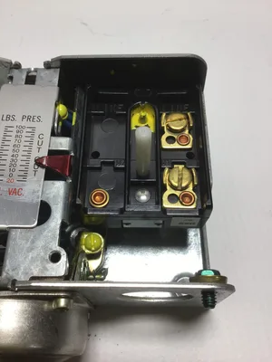 Johnson Controls Penn P70BA-5 Pressure Control