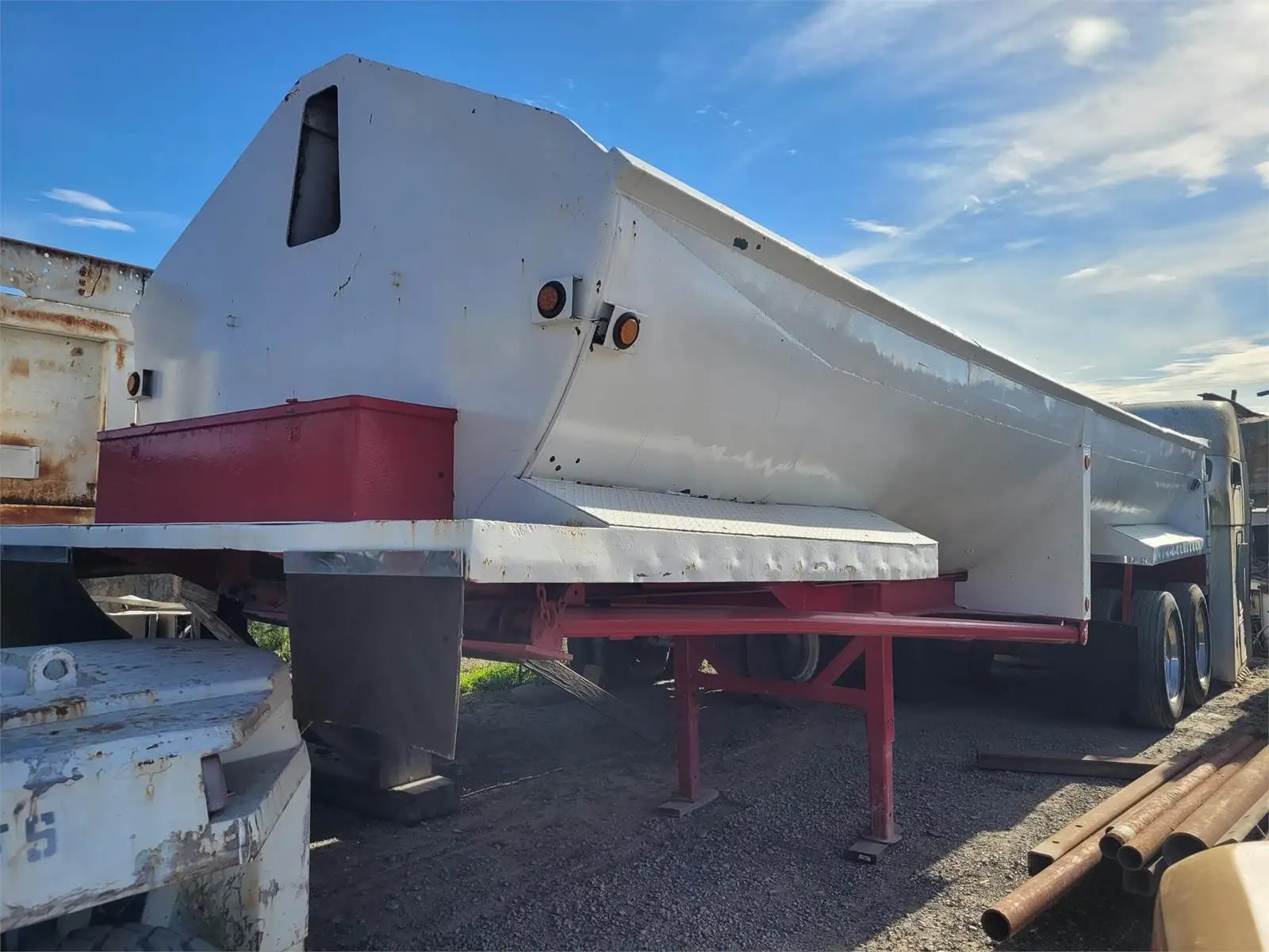 Used 2010 SPCNS 28 FT Dump Trailers | Ben Kaplan Equipment #1182421