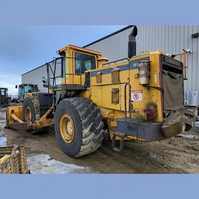 USED KOMATSU WD600-3