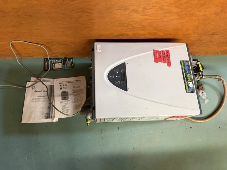 Used _UNKNOWN_ _UNKNOWN_ Water Heaters Michigan US | Miedema Asset Management Group #1082577