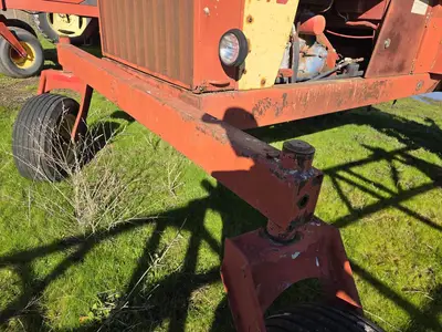 USED 1990 NEW HOLLAND 1118