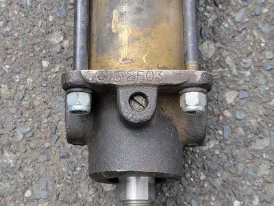Hydraulic Cylinder