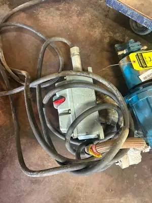 Used _UNKNOWN_ _UNKNOWN_ Pumps (liquid, other) Ohio US | Myron Bowling Auctioneers Inc #1504590