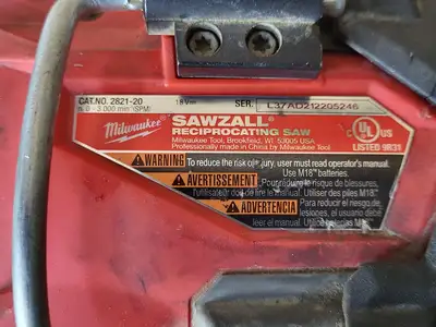 USED MILWAUKEE 2821-20