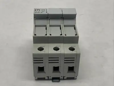 VLC10 3P | ETI  Fuse Holder 32A 690V 3W 3P - Used