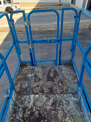 USED 2015 Genie GS-3246