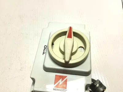 Mennekes 10880ZA Electrical Power Interlock HDI Disconnect Switch