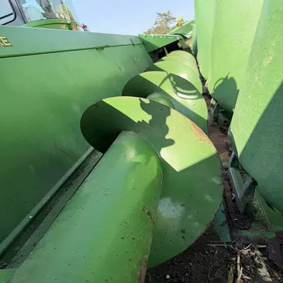 Used JOHN DEERE 1293 Auger Headers North Dakota US | Trustworthy Equipment #1411445