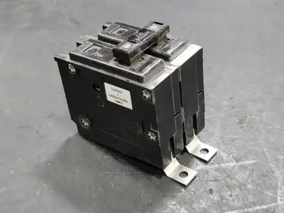 USED CUTLER-HAMMER BA220