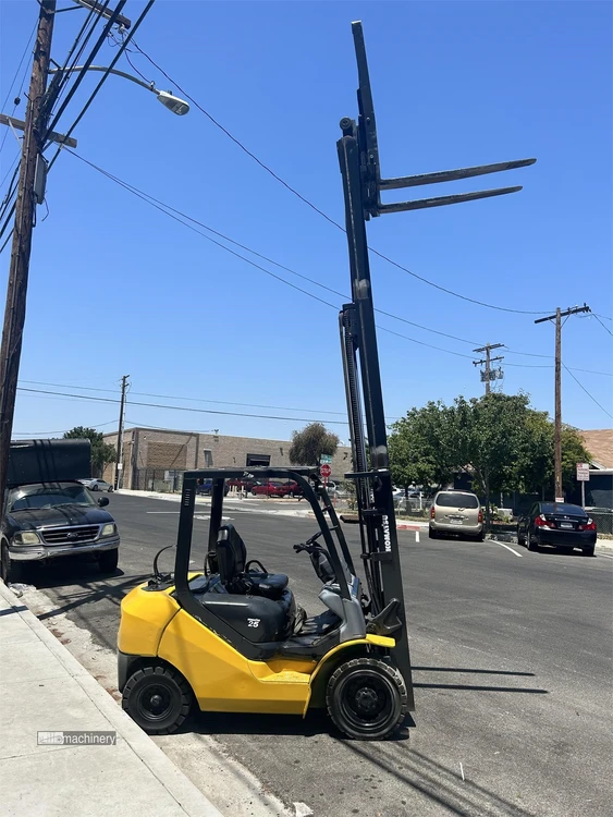 Used 2012 KOMATSU FG25T-16 Misc Forklifts California US | Lillo Machinery #1399247