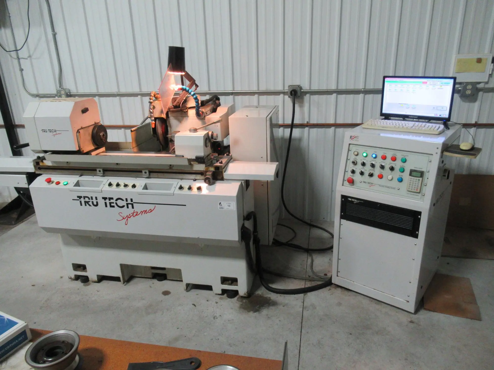 USED 2006 Tru-Tech TTS-8-20, 2006, RENISHAW TOUCH PROBE, ACCESSORIES