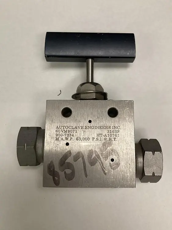 Used PARKER AUTOCLAVE ENGINEERS 60VM9071 Pump & Valve Parts Ohio US | Surplus Asset Holdings #1246442