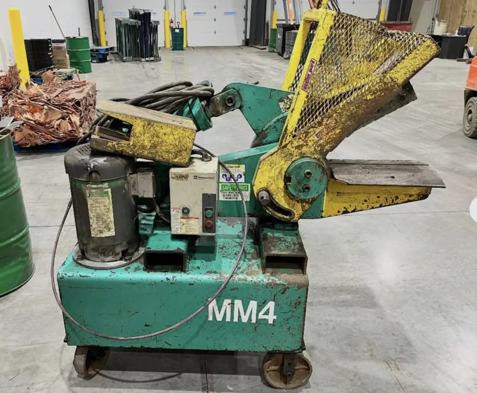 USED 2008 STRIPTECH 407