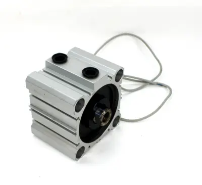 USED SMC CDQ2B80-25D-A73