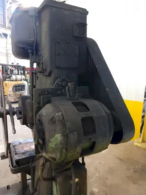 24" DEFIANCE MACHINE WORKS MODEL 200 SINGLE SPINDLE DRILL: STOCK #13426