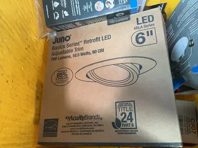 Used COOPER LIGHTING, COMMERCIAL ELECTRIC, JUNO _UNKNOWN_ Lighting Ohio US | HGR 24 #1561816