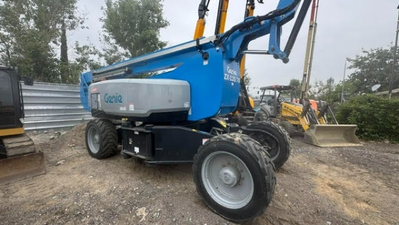 USED 2024 Genie ZX-135/70