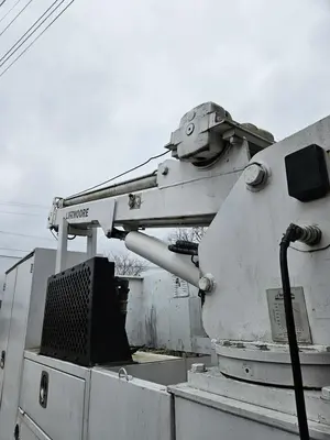 Used 2009 LIFTMOORE 2550 Truck-Mounted Cranes Wisconsin US | Proxy Equipment #1385138