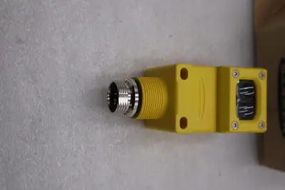 BANNER ENGINEERING Q45VR3DLQ Photoelectric Sensor - STOCK GF840