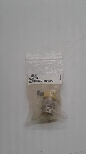 Used SOLENOID _UNKNOWN_ Solenoid Valves | ND Industrial Surplus #1215990