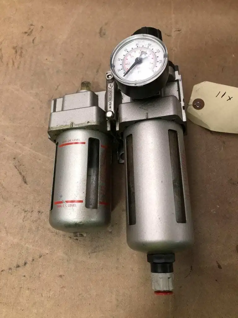 SMC AW40-N04C-ZZ / AL40-N04-Z Filter Regulator Lubricator 7-125/150PSI