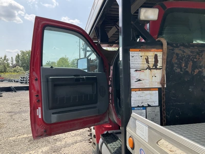 Used 2013 FORD LGT CONVENTIONAL Conventional trucks Michigan US | Miedema Asset Management Group #1370018