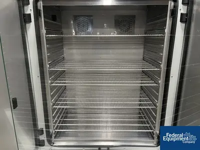 USED BINDER Binder KB720-UL Portable 2 Door Refrigerated Incubator