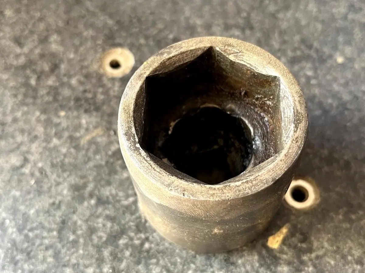 CORNWELL TOOLS P3244 - 1-3/8" SOCKET 1/2" DRIVE 6 POINT MADE IN USA TOOL
