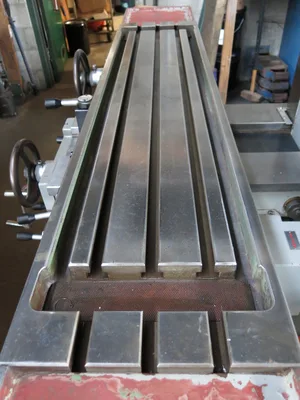 SHARP UH-3 HORIZONTAL MILLING MACHINE