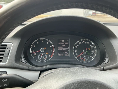 Used 2013 VOLKSWAGEN PASSAT Sedans Michigan US | Miedema Asset Management Group #1324228