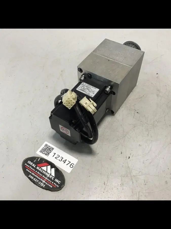 USED YASKAWA SGM-02A312