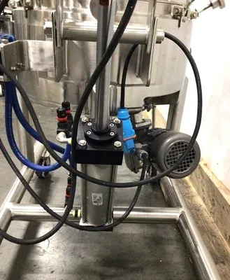 LEE INDUSTRIES 60 Liter (15 Gallon) LEE Sanitary Reactor / Fermenter REACTORS | EcReCon Inc (10)