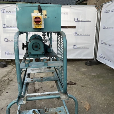 Oakes Mixer Model 4M 1 1/2 Gp/1