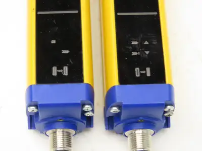Datalogic Light Curtain Sender Receiver Set 30mm Res. 20M Range 49 Beam 750mm