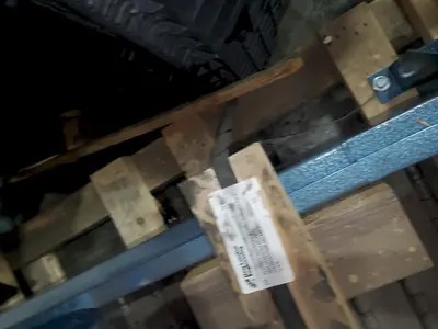 USED STEELTRAK T2-721-18"