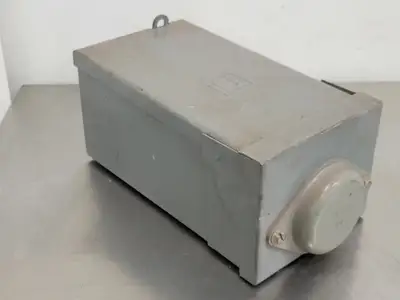 USED SQUARE D QO2-4ARB