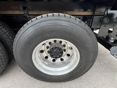 Used 2018 FREIGHTLINER CASCADIA Conventional trucks Florida US | Truck and Van Outlet #1509230