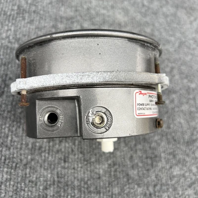 Used Dwyer 3001MR Pressure Switches California US | Davliegogo LLC #1705824