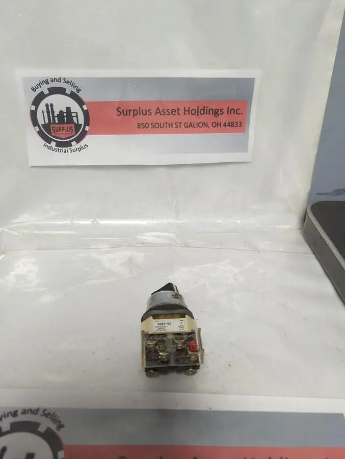 Used ALLEN-BRADLEY 800T-H2 Relays & Switches Ohio US | Surplus Asset Holdings #1553630