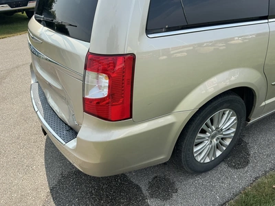 Used 2014 CHRYSLER TOWN & COUNTRY Vans Michigan US | Miedema Asset Management Group #1337323