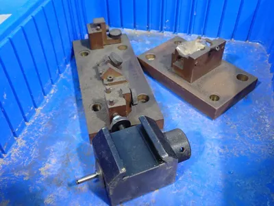 Tool Holder