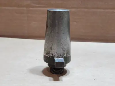 USED UNIVERSAL ENGINEERING 801209